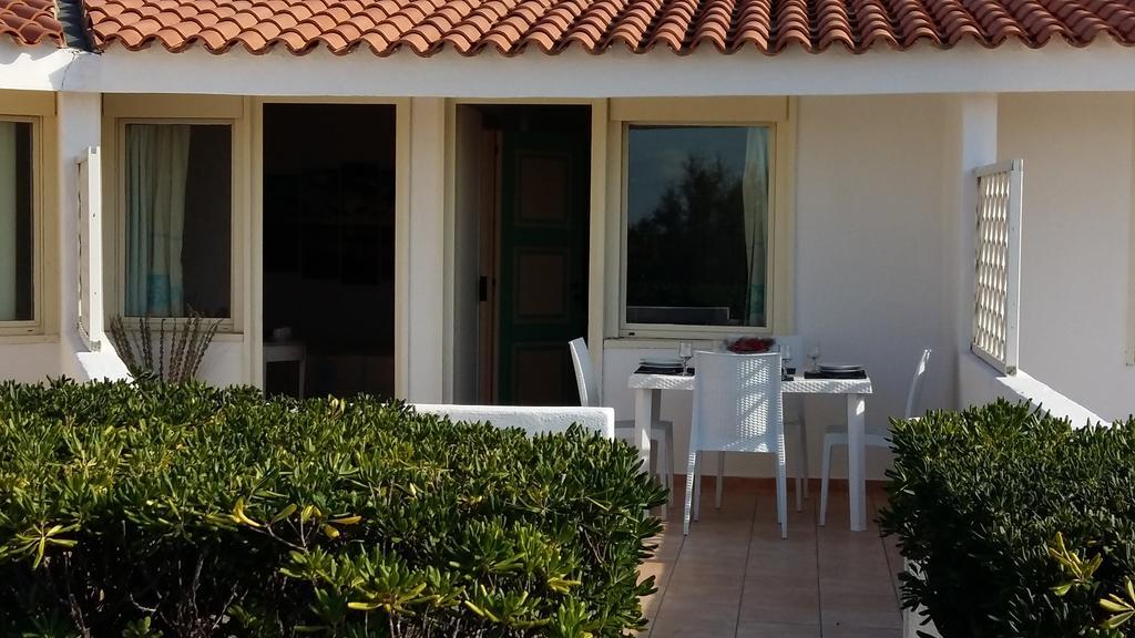 La Plage Noire Resort Marina di Sorso Extérieur photo