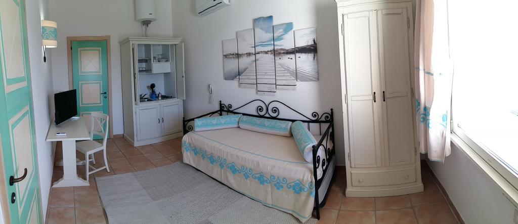 La Plage Noire Resort Marina di Sorso Extérieur photo